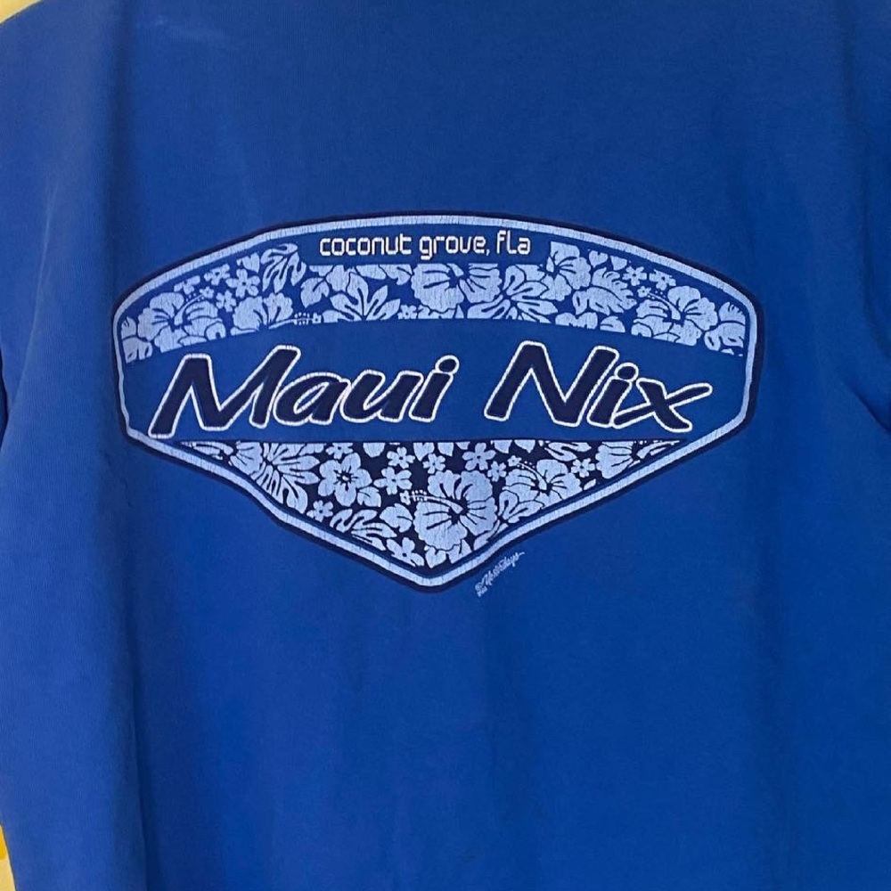 MAUI NIX SURF SHOP BEACH T SHIRT